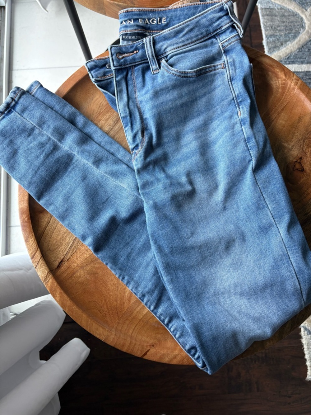 American Eagle Women’s Super High Rise Jean Jeggings Light Blue Size 4 Regular
